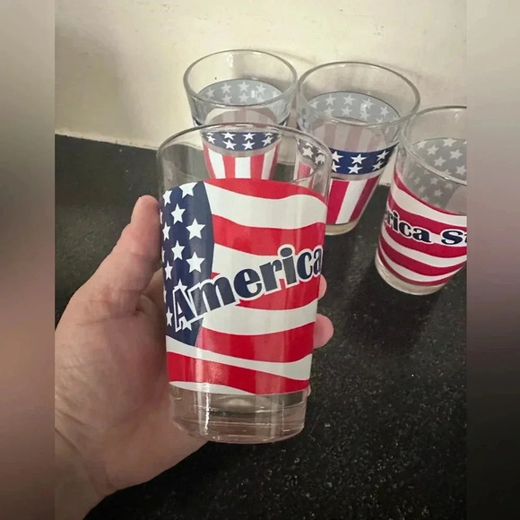 Libbey America Strong Glasses set of 4 - Picture 2 of 5